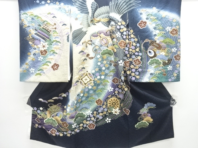鷹に武具模様刺繍男児着物（長襦袢・内袖付き）